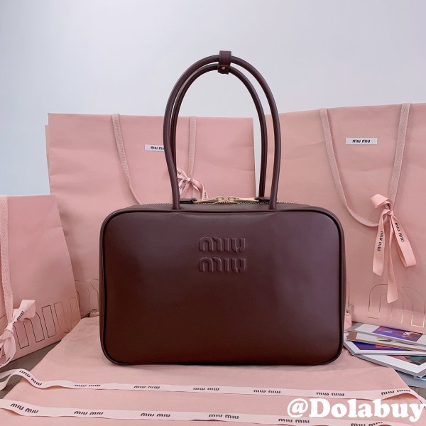 7 Star Leather Beau Bag 5BB117