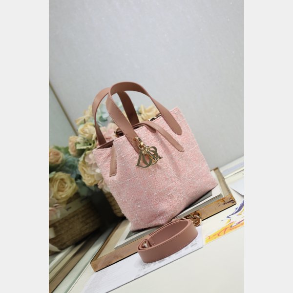 Dior Toujours Vertical Tote Bag Cannage
