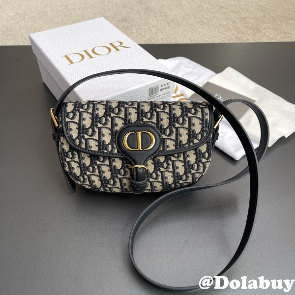Dior Bobby East-West Bag M9335